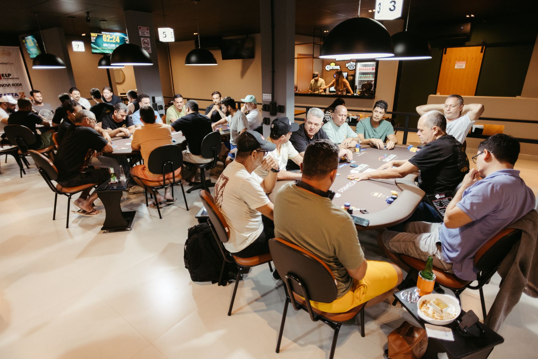 德州牛仔心态调整五步法:从波动中找回稳定发挥(实战示例)